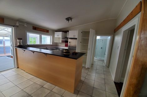 Photo of property in 18 Somerset Avenue, Newtown, Wellington, 6021