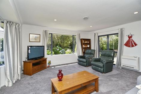 Photo of property in 20 Innisfree Place, Northwood, Christchurch, 8051