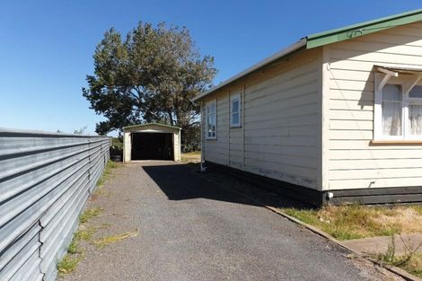 Photo of property in 66 Matipo Street, Castlecliff, Whanganui, 4501