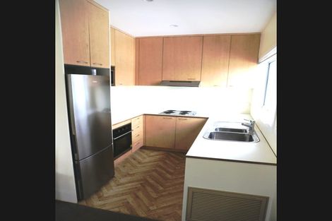 Photo of property in 47 Fairview Crescent, Kelburn, Wellington, 6012