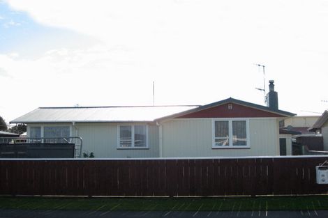 Photo of property in 1 Murdoch Place, Raureka, Hastings, 4120