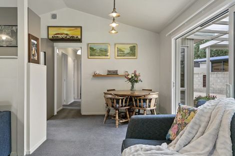Photo of property in 85 Marina Terrace, Kinloch, Taupo, 3377