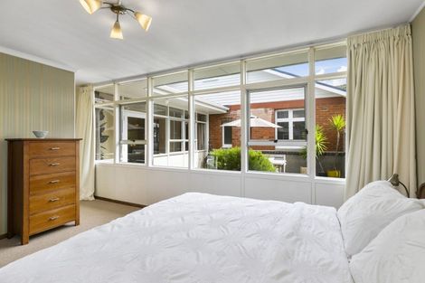 Photo of property in 181 The Parade, Island Bay, Wellington, 6023