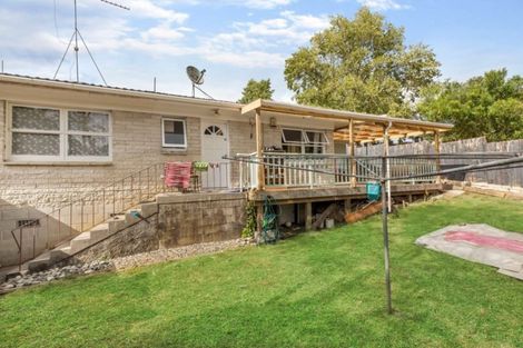 Photo of property in 2/55 Ennis Avenue, Pakuranga Heights, Auckland, 2010