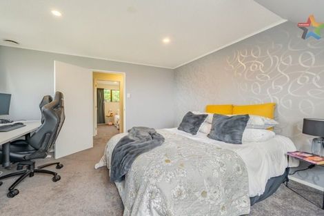 Photo of property in 75 Park Road, Belmont, Lower Hutt, 5010