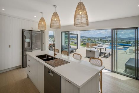 Photo of property in 5 Joyce Harsant Place, Cooks Beach, 3591