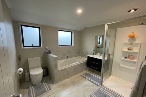 Photo of property in 20 Piharau Crescent, Hurdon, New Plymouth, 4310