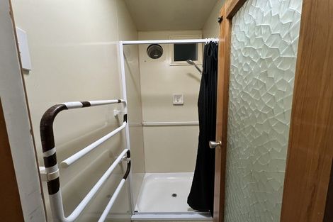 Photo of property in 4 Newbridge Place, Ilam, Christchurch, 8041