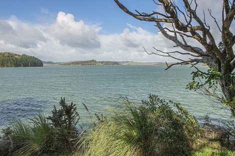 Photo of property in 467 Heatley Road, Whakapirau, Maungaturoto, 0583