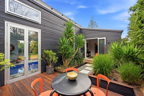 Photo of property in 9 Hadlow Place, Burnside, Christchurch, 8041