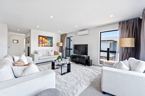 Photo of property in 37 Remuremu Street, Long Bay, Auckland, 0630