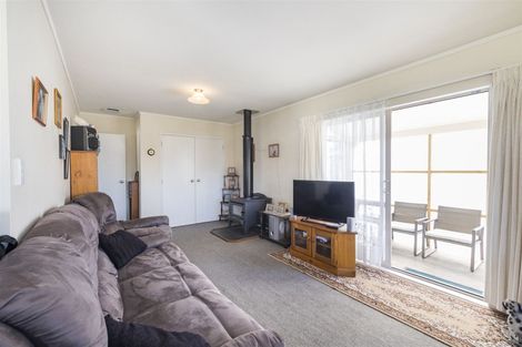 Photo of property in 46 Owen Street, Bunnythorpe, Palmerston North, 4481