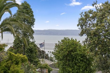 Photo of property in 1 Francis Curtis Avenue, Blockhouse Bay, Auckland, 0600