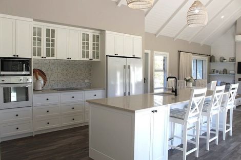 Photo of property in 728 Peak Road, Helensville, 0875