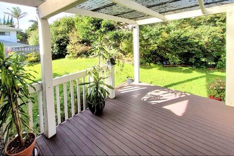 Photo of property in 2/81 Eugenia Rise, Totara Heights, Auckland, 2105