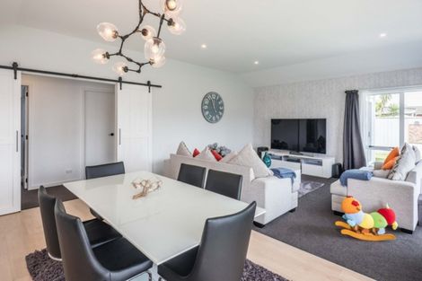 Photo of property in 316a Te Moana Road, Waikanae, 5036