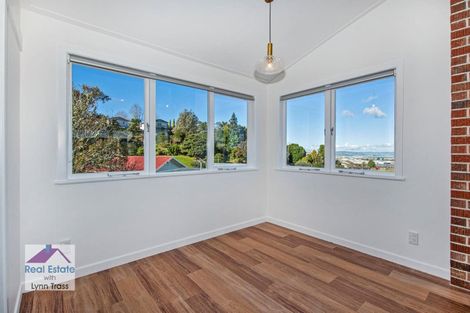 Photo of property in 42 Memorial Drive, Parahaki, Whangarei, 0112