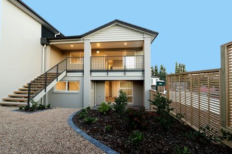 Photo of property in 5e Melia Place, Stanmore Bay, Whangaparaoa, 0932