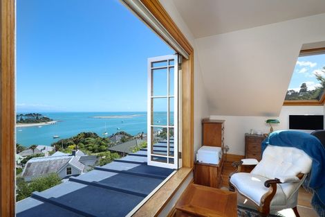 Photo of property in 24 Richardson Street, Britannia Heights, Nelson, 7010