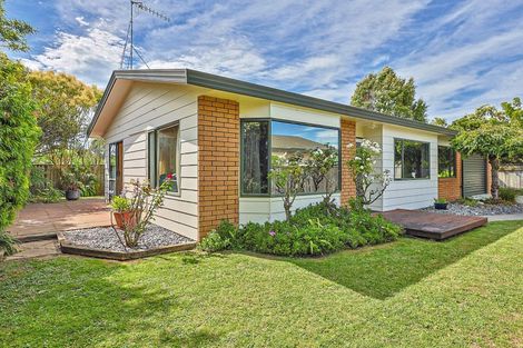 Photo of property in 7a Bucksburn Place, Greenmeadows, Napier, 4112