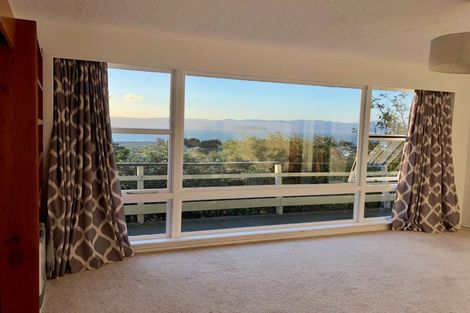 Photo of property in 28-30 Matipo Street, Eastbourne, Lower Hutt, 5013