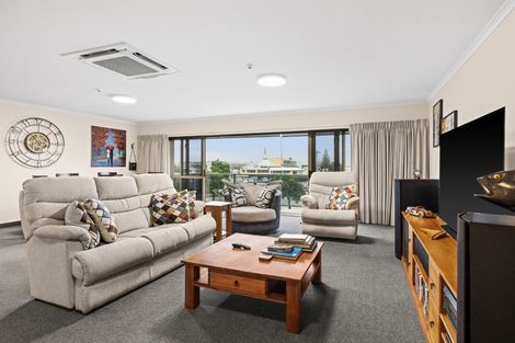 Photo of property in 11/26 West Quay, Ahuriri, Napier, 4110