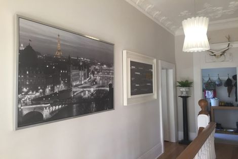 Photo of property in 114 Cliffs Road, Saint Clair, Dunedin, 9012