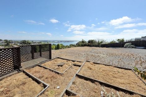 Photo of property in 4 Margot Lane, Mount Pleasant, Christchurch, 8081