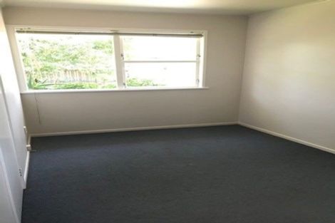 Photo of property in 83 Fairclough Road, Beach Haven, Auckland, 0626