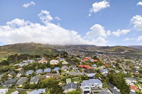 Photo of property in 8 Peter Button Place, Johnsonville, Wellington, 6037