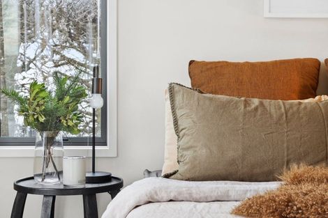 Photo of property in 13 Meadowbrook Place, Wanaka, 9305