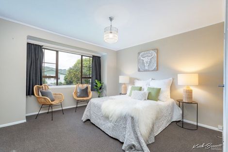 Photo of property in 3 Snell Grove, Clouston Park, Upper Hutt, 5018