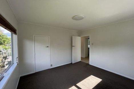 Photo of property in 31 Creamer Avenue, Belmont, Auckland, 0622