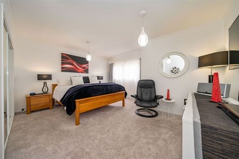 Photo of property in 13a Terminus Street, Silverstream, Upper Hutt, 5019