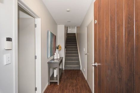 Photo of property in 69 Buscomb Avenue, Henderson, Auckland, 0610