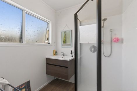 Photo of property in 21 Jonathon Street, Brookfield, Tauranga, 3110