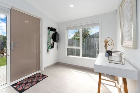 Photo of property in 25 Tiroroa Avenue, Te Atatu South, Auckland, 0610