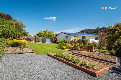 Photo of property in 122 Martin Road, Fairfield, Dunedin, 9018