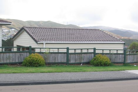Photo of property in 28 Abilene Crescent, Churton Park, Wellington, 6037