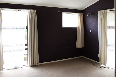 Photo of property in 9 Papawai Place, Milson, Palmerston North, 4414