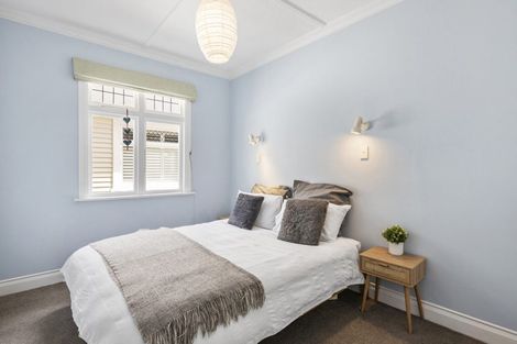 Photo of property in 17 Firth Terrace, Karori, Wellington, 6012