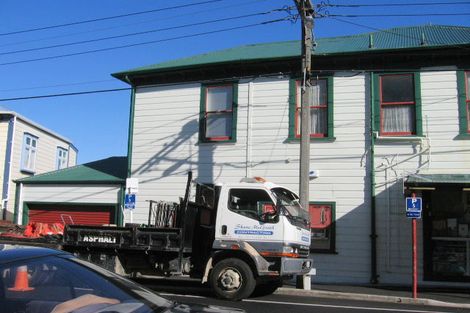 Photo of property in 25 Hawker Street, Mount Victoria, Wellington, 6011