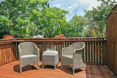 Photo of property in 21 Selwyn Road, Havelock North, 4130