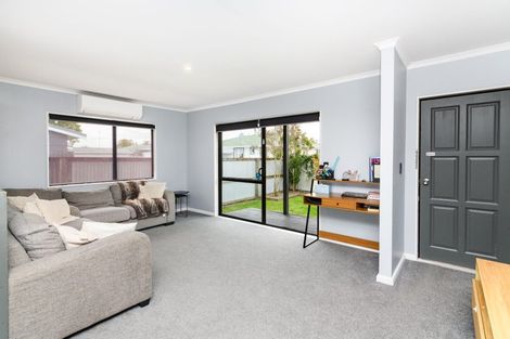 Photo of property in 80 Rugby Street, Awapuni, Palmerston North, 4412
