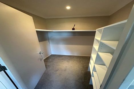 Photo of property in 186 Pacific Drive, Fitzherbert, Palmerston North, 4410