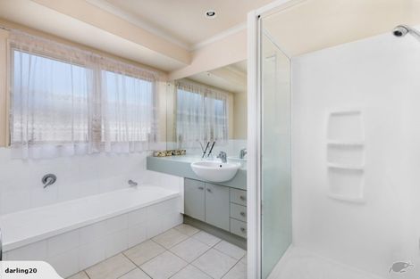 Photo of property in 80 Hillwell Drive, Henderson, Auckland, 0612