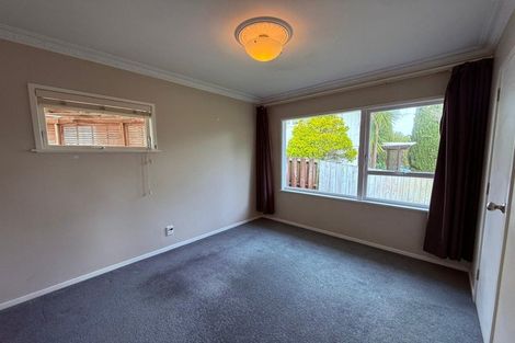 Photo of property in 28 Velma Road, Hillcrest, Auckland, 0627
