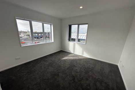 Photo of property in 1b Mount Albert Road, Mount Albert, Auckland, 1025