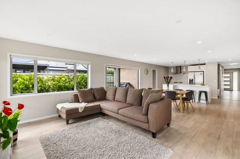 Photo of property in 5 Raymond Grace Avenue, Huapai, Kumeu, 0810