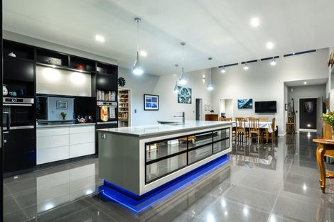 Photo of property in 18 Lee Street, Blenheim, 7201